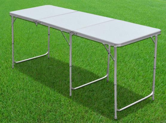 Stół turystyczny składany o długości 180 cm to świetna propozycja na piknik w gronie rodziny. Wygodny w użyciu i czyszczeniu.