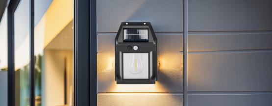 LAMPA SOLARNA LED Z CZUJNIKIEM RUCHU 12 x 17 x 5,8 CM